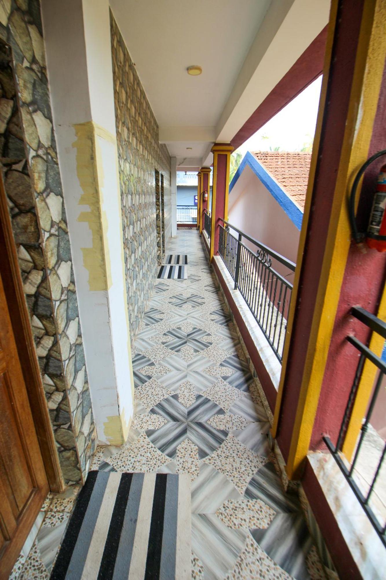 Ronz Vista Da Praia Calangute Exterior foto